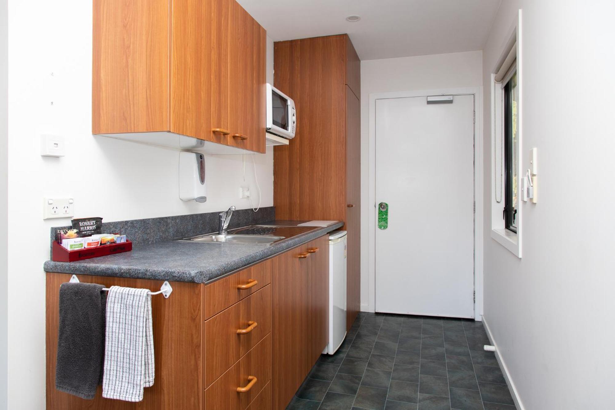 Ride Base Wanaka Apartments Esterno foto